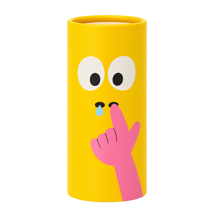 Żółty cylinder z zabawną buźką.png